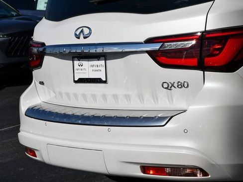 Certified 2024 INFINITI QX80 Sensory w/ Cargo Package AWD/4WD image 30