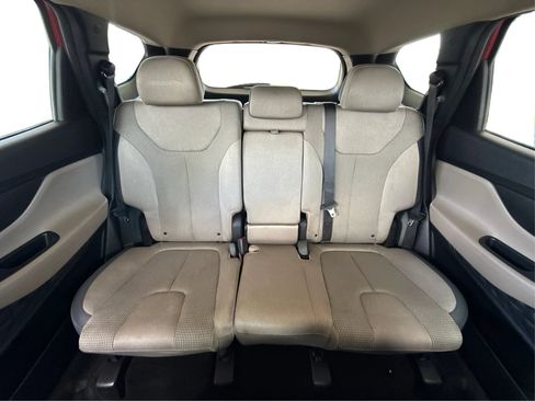 Used 2020 Hyundai Santa Fe SE AWD/4WD image 25