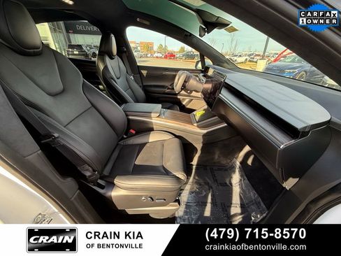 Used 2022 Tesla Model X image 31