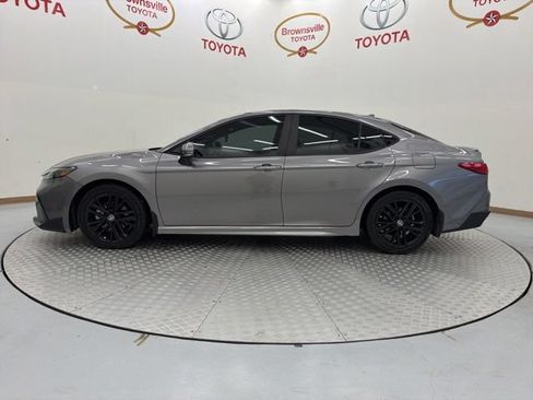 Certified 2025 Toyota Camry SE FWD image 5