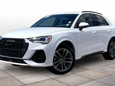 Certified 2025 Audi Q3 2.0T Premium w/ Convenience Package AWD/4WD image 1