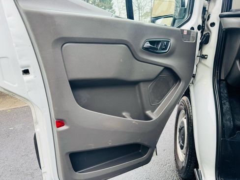 Used 2020 Ford Transit 250 Medium Roof w/ Load Area Protection Package image 20