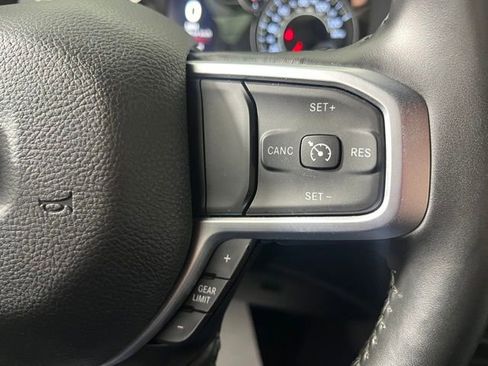 Used 2024 RAM 2500 Big Horn AWD/4WD image 21