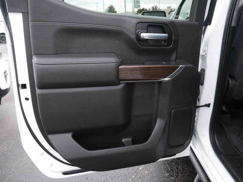 Used 2021 GMC Sierra 1500 Elevation w/ X31 Off-Road Package image 16