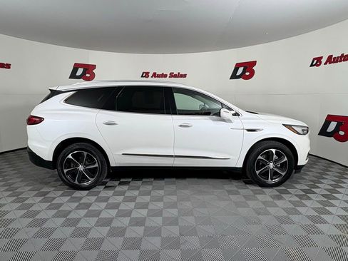 Used 2021 Buick Enclave Essence w/ Sport Touring Edition image 7