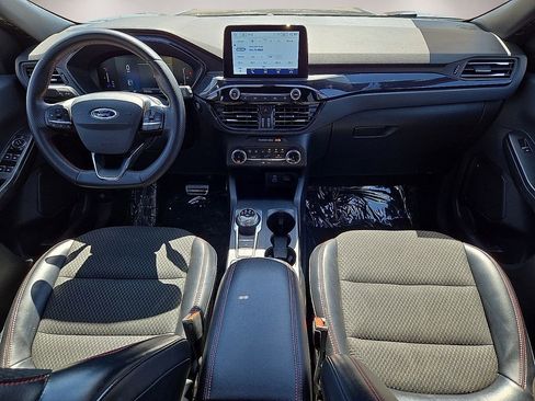 Used 2023 Ford Escape ST-Line FWD image 17