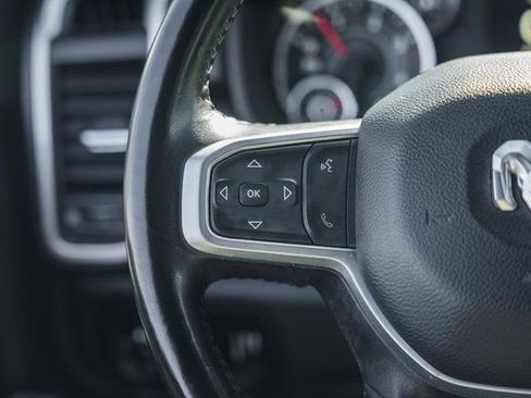 Used 2024 RAM 3500 Big Horn image 34