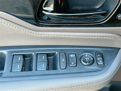 Used 2024 Honda Odyssey Touring image 18