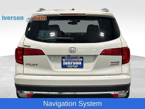 Used 2018 Honda Pilot Touring image 7