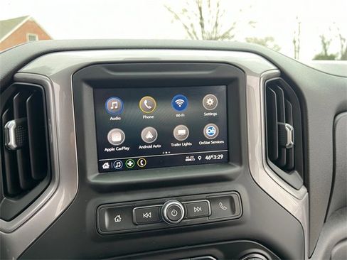 Used 2022 Chevrolet Silverado 1500 Custom image 22