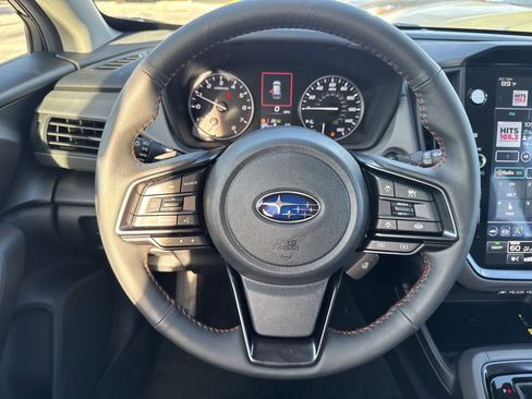 New 2026 Subaru Crosstrek 2.5i Limited w/ Crosstrek Mirror Package image 13