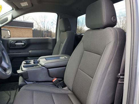 Used 2025 Chevrolet Silverado 1500 W/T w/ WT Value Package image 10