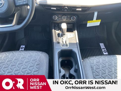 New 2025 Nissan Kicks SV w/ Interior Electronics Package AWD/4WD image 26