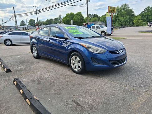 Used 2016 Hyundai Elantra SE FWD image 7