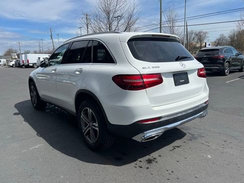 Used 2019 Mercedes-Benz GLC 300 4MATIC image 5