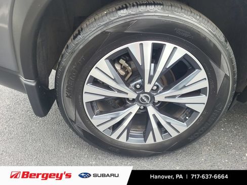 Used 2023 Nissan Rogue SV w/ SV Premium Package AWD/4WD image 20
