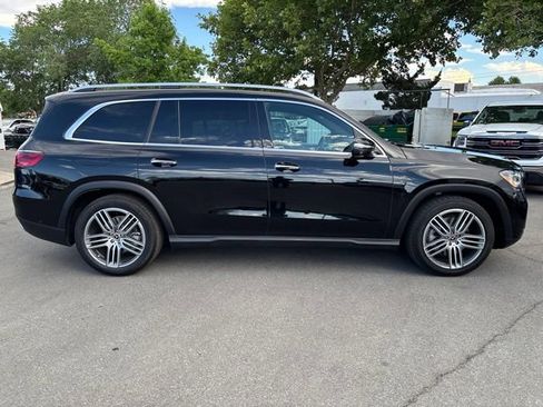 Used 2025 Mercedes-Benz GLS 450 4MATIC image 7
