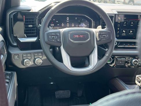 New 2026 GMC Sierra 1500 SLT w/ SLT Premium Plus Package AWD/4WD image 13