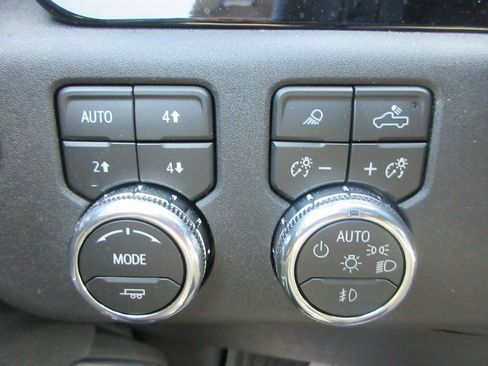 New 2026 GMC Sierra 1500 Elevation w/ Elevation Premium Package image 18