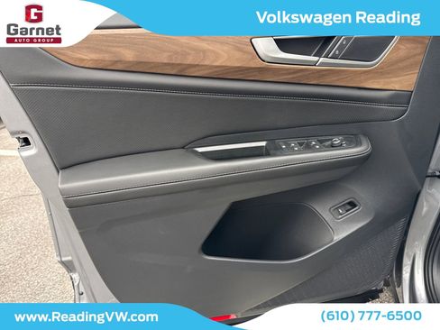 New 2026 Volkswagen Atlas SE image 12