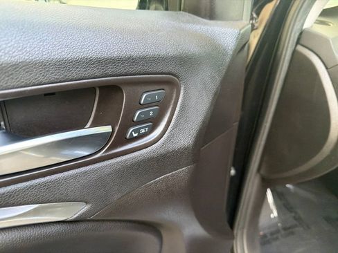 Used 2017 Acura MDX FWD image 29