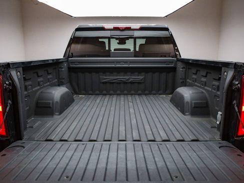 Used 2024 Chevrolet Silverado 1500 ZR2 w/ Technology Package image 28