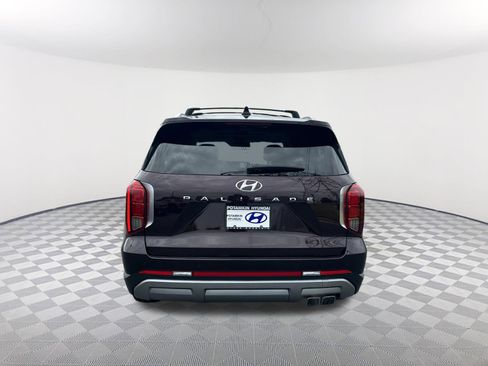 Used 2024 Hyundai Palisade Limited FWD image 6