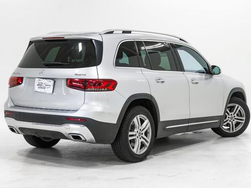 Used 2020 Mercedes-Benz GLB 250 4MATIC image 27
