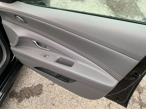 Certified 2025 Hyundai Elantra SEL w/ Cargo Package FWD image 13