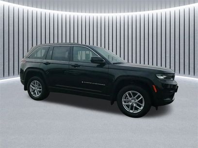 New 2025 Jeep Grand Cherokee Laredo X w/ Luxury Tech Group I