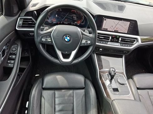 Used 2021 BMW 330i xDrive Sedan AWD/4WD image 11