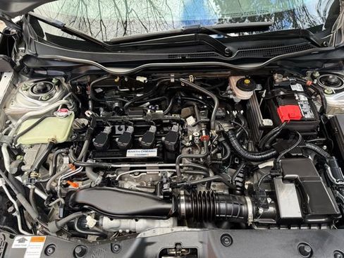 Used 2018 Honda Civic EX image 33