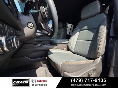 Used 2025 GMC Yukon XL AT4 w/ AT4 Premium Plus Package AWD/4WD image 24