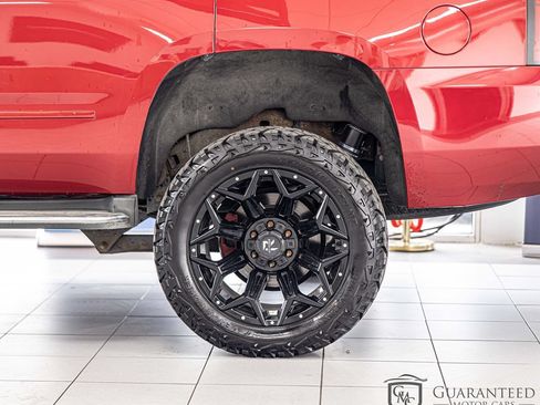 Used 2015 Chevrolet Tahoe LTZ AWD/4WD image 8