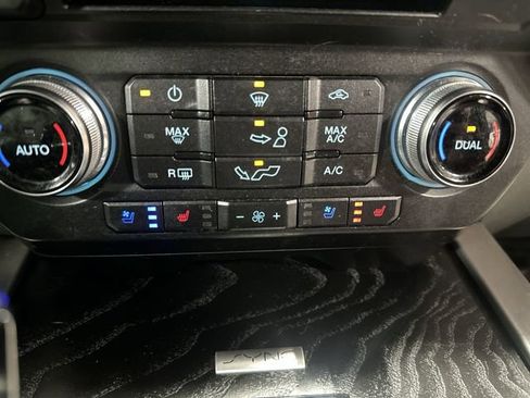 Used 2018 Ford F150 Platinum image 32