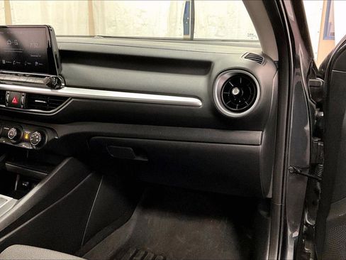 Used 2024 Kia Forte LXS image 15