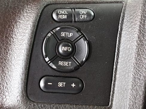 Used 2013 Ford F250 XLT w/ XLT Value Pkg AWD/4WD image 32