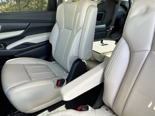 Used 2025 Subaru Ascent Limited AWD/4WD image 35