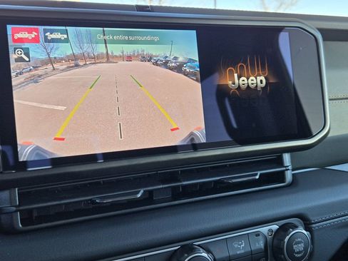 New 2026 Jeep Gladiator Mojave image 12