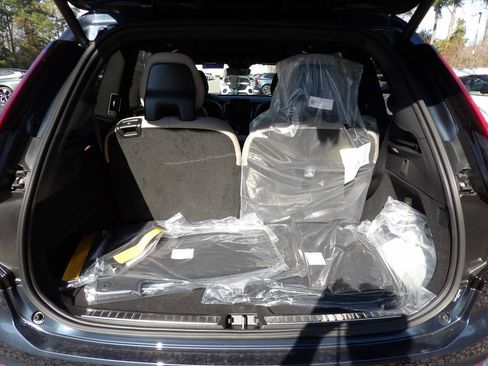 New 2026 Volvo XC90 B6 Ultra AWD/4WD image 28