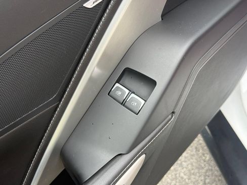 Used 2015 Chevrolet Corvette Stingray Coupe RWD image 19