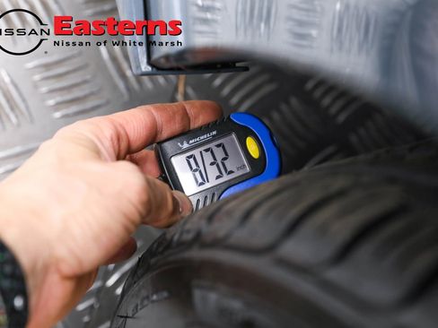 Used 2024 Nissan Sentra SR FWD image 27