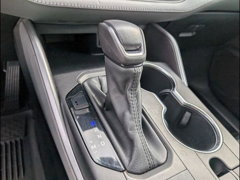 Used 2022 Toyota Highlander XLE image 15