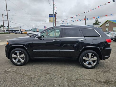 Used 2014 Jeep Grand Cherokee Overland w/ Advanced Technology Group AWD/4WD image 4