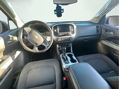 Used 2020 Chevrolet Colorado LT RWD image 10