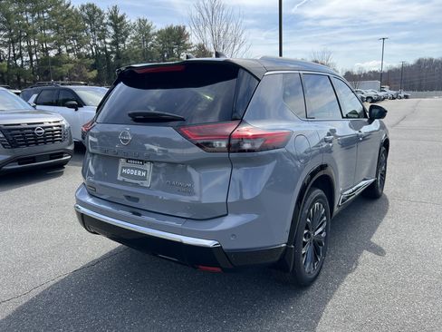 New 2026 Nissan Rogue Platinum image 4
