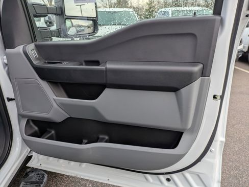 New 2026 Ford F550 4x4 Regular Cab Super Duty image 30