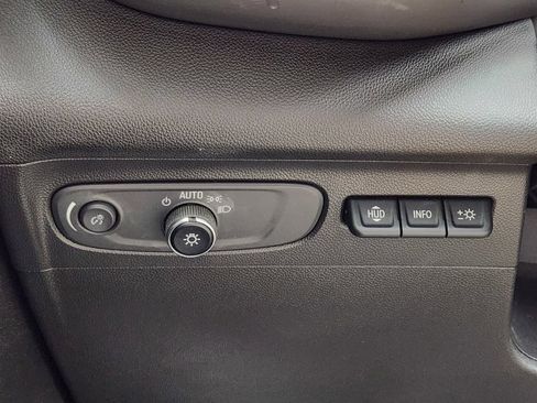Used 2021 Buick Envision Avenir w/ Technology Package II AWD/4WD image 12