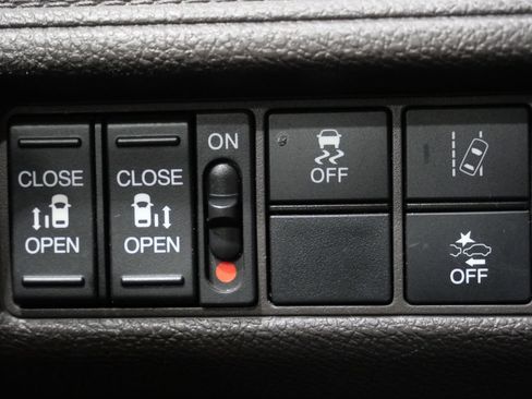 Used 2019 Honda Odyssey EX image 14