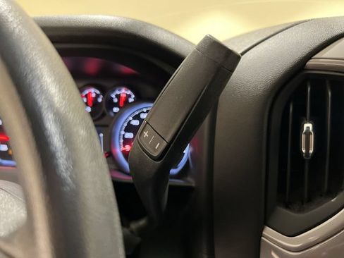 Used 2021 Chevrolet Silverado 2500 W/T w/ WT Convenience Package AWD/4WD image 13